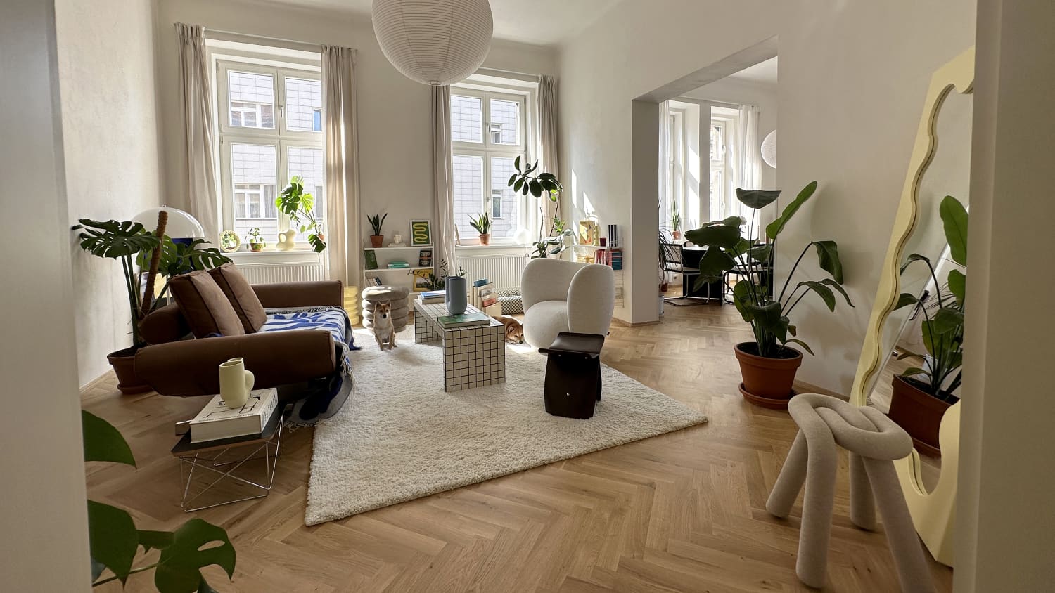 9 Noguchi Style Paper Lantern Decorating Ideas Apartment Therapy